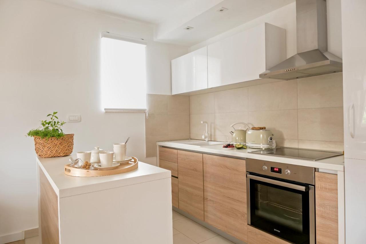 Marula Holiday Home - With Heated Pool 산책길 외부 사진