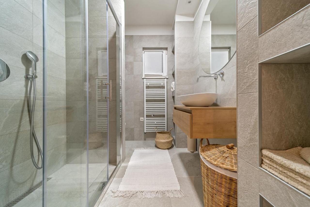 Marula Holiday Home - With Heated Pool 산책길 외부 사진