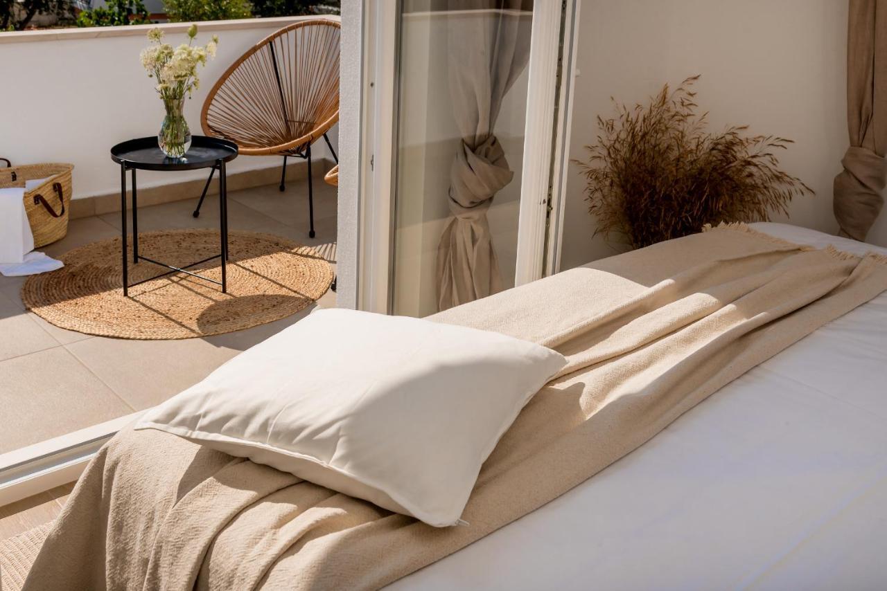 Marula Holiday Home - With Heated Pool 산책길 외부 사진