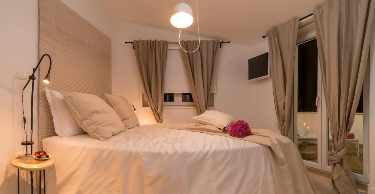 Marula Holiday Home - With Heated Pool 산책길 외부 사진